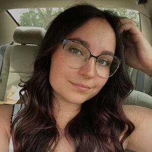 Meet your Posher, Alexx